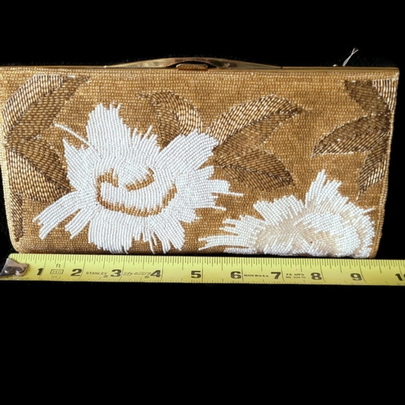 Vintage Clutch bag Beaded Gold Cream Stunning - Picture 2 of 12